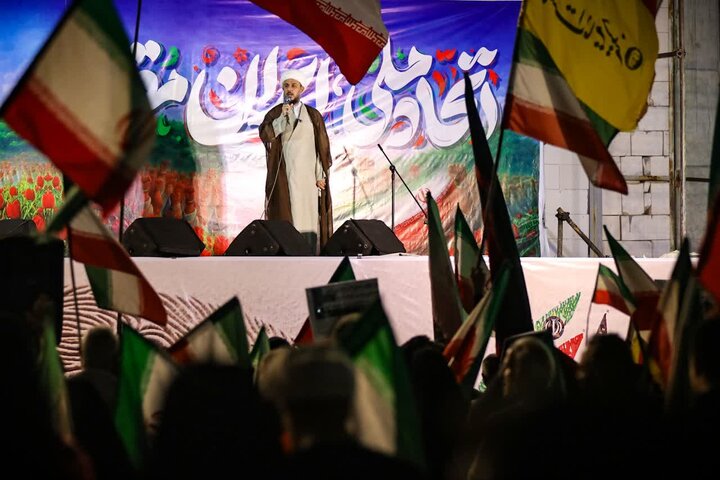 تصاویر / قرار مردم استان قزوین در شب هشتاد ونهم
