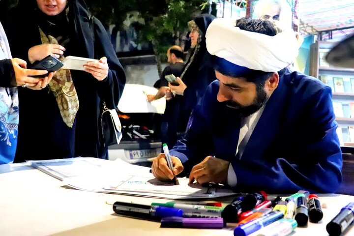 تصاویر/ استمرار فعالیت موکب مردمی مدرسه علمیه امام خامنه ای ارومیه در تجمعات مردمی