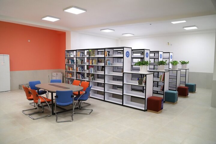 تصاویر/ بخش های مختلف کتابخانه شهدای بنداروز دشتستان