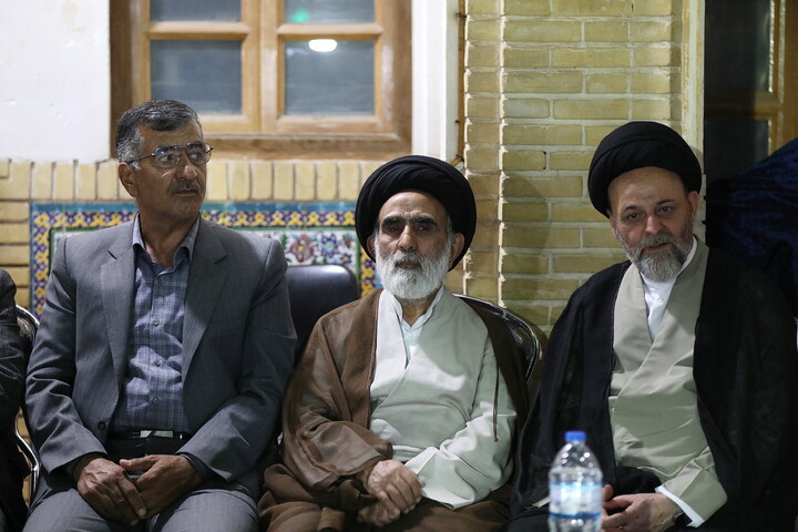 تصاویر/ از حجره‌های مدرسه علمیه جهانگیرخان تا خانه بخت