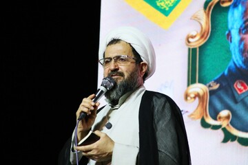 تصاویر/ حضور مردم کرمان در شب هشتاد و نهم از جنگ رمضان