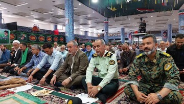 تصاویر/ نماز جمعه عبادی سیاسی بیرجند
