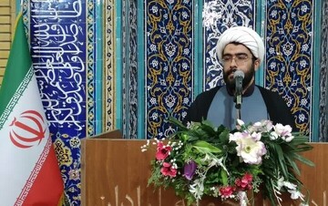 مسئولان مراقب عقب‌ماندن از مردم در راه نظام و انقلاب باشند