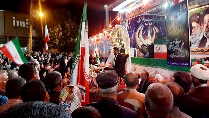 تصاویر/ استمرار حضور گسترده مردم شاهین دژ در سنگر خیابان برای دفاع از ارزش‌های ایران اسلامی