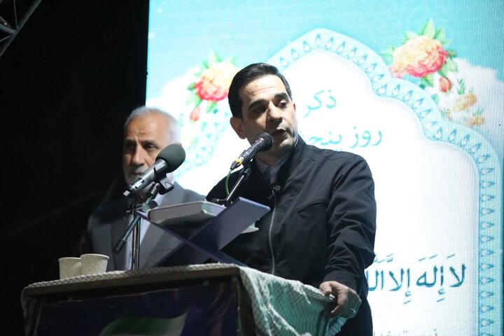 تصاویر/ هشتادو نهمین  شب از قرار شبانه تبلور حماسه حضور و ایستادگی مردم ارومیه در میدان ولایت فقیه