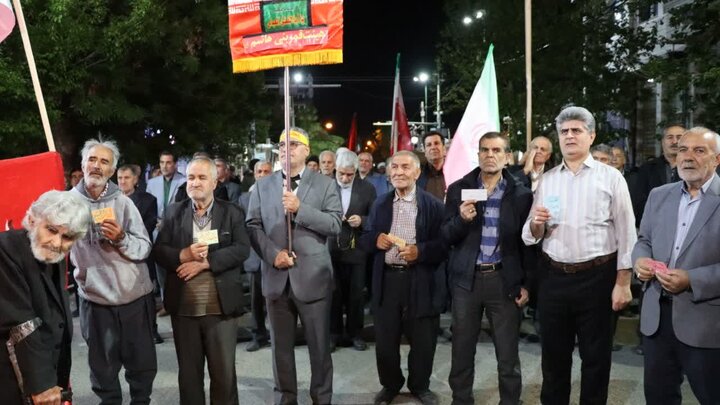 تصاویر/ موج هشتاد و نهم؛ تکرارِ یک عهدِ ناگسستنی در خیابان انقلاب تکاب