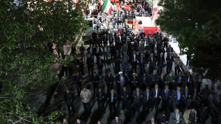 تصاویر/ موج هشتاد و نهم؛ تکرارِ یک عهدِ ناگسستنی در خیابان انقلاب تکاب