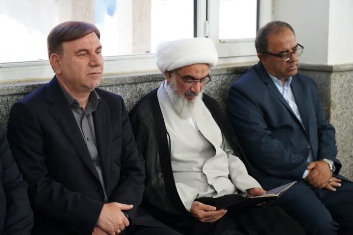 تصاویر/ مراسم یادبود شهادت خانواده مقام معظم رهبری در بوشهر
