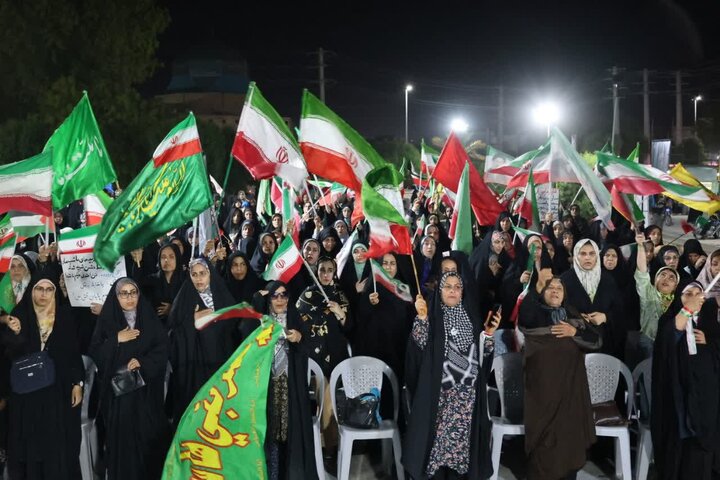 تصاویر/ اجتماع باشکوه مردم عالیشهر در حمایت از نظام و رهبری