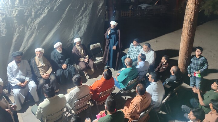 قمِ مقدسہ میں ایرانی عوام سے اظہارِ یکجہتی، حجۃ الاسلام عبد المجید حکیم الٰہی کا شیعیانِ ہند کے موکب کا دورہ