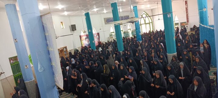 تصاویر/ اقامه نمازجمعه شهر ریگان