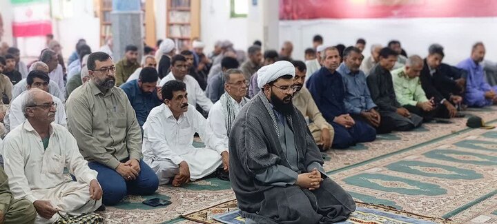تصاویر/ اقامه نمازجمعه شهر ریگان