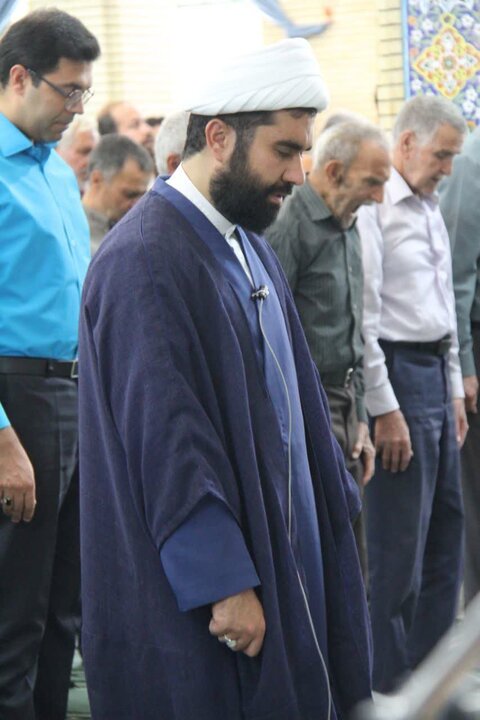 تصاویر/ اقامه نمازجمعه شهر راین