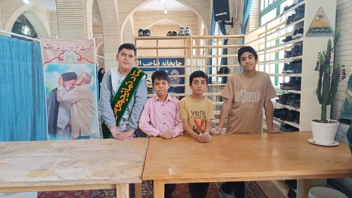 تصاویر/ اقامه نمازجمعه شهر راین