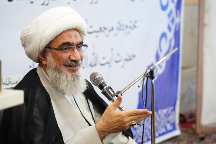 تصاویر/ تجلیل از خانواده‌های ۳۶ شهید جنگ رمضان استان بوشهر