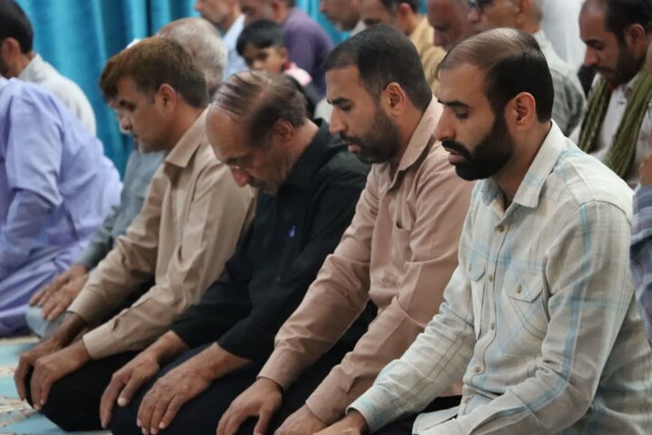 تصاویر/ اقامه نمازجمعه شهر قلعه گنج