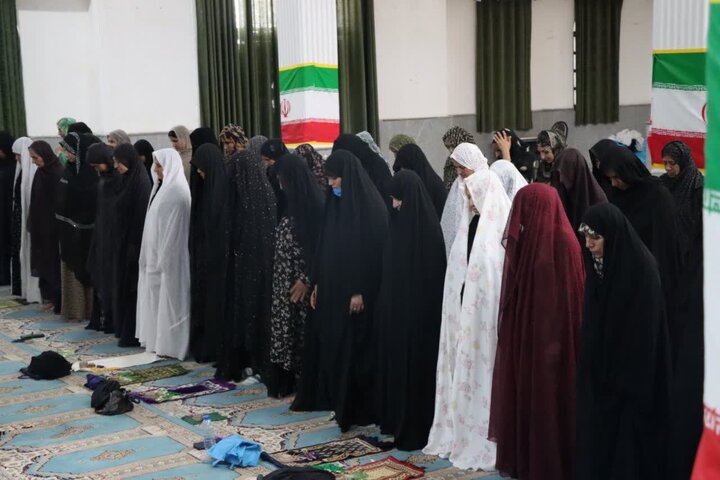 تصاویر/ اقامه نمازجمعه شهر قلعه گنج