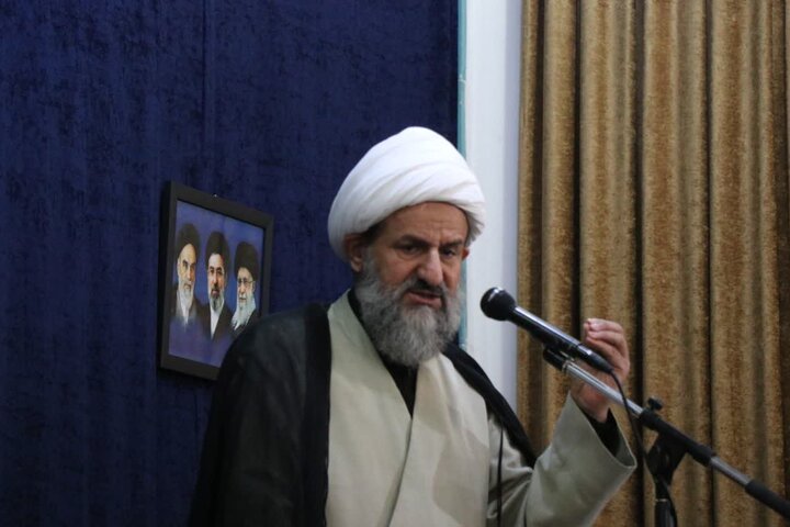 تصاویر/ برگزاری نماز عبادی سیاسی جمعه در قرچک