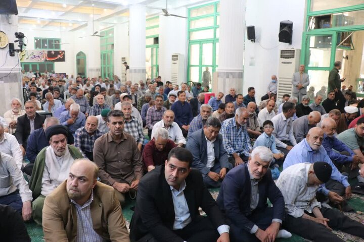 تصاویر/ برگزاری نماز عبادی سیاسی جمعه در قرچک