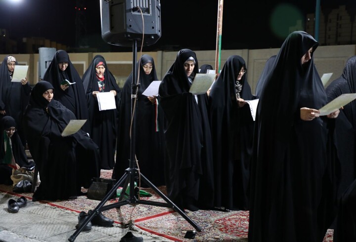 تصاویر/ اقامه نماز استغاثه و سخنرانی آیت الله نجم الدين طبسی در موکب مدارس علمیه یزد