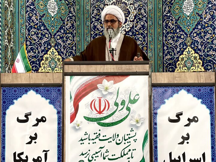 تصاویر/ اقامه نماز جمعه در ملارد