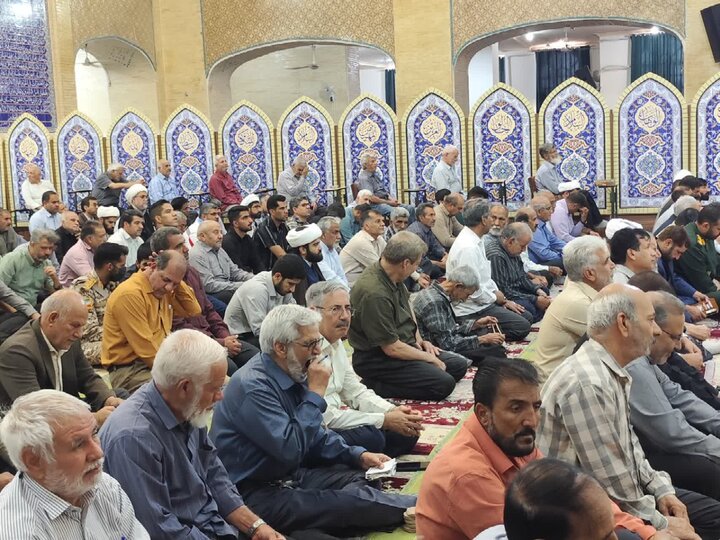 تصاویر/ اقامه نمازجمعه شهر بم