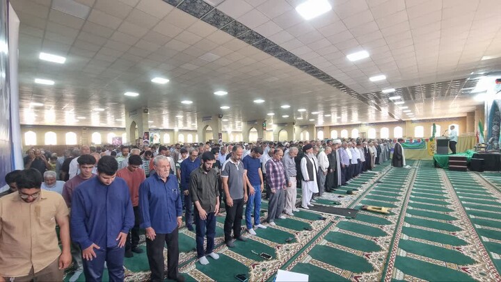 نماز جمعه گناوه به روایت تصویر
