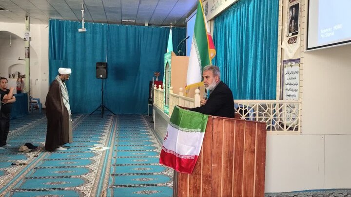 تصاویر/ اقامه نمازجمعه شهر یزدان‌ آباد