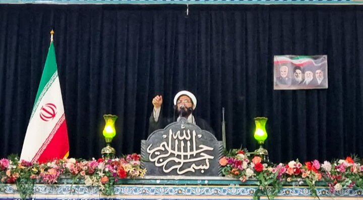 تصاویر/ اقامه نمازجمعه شهر رابر
