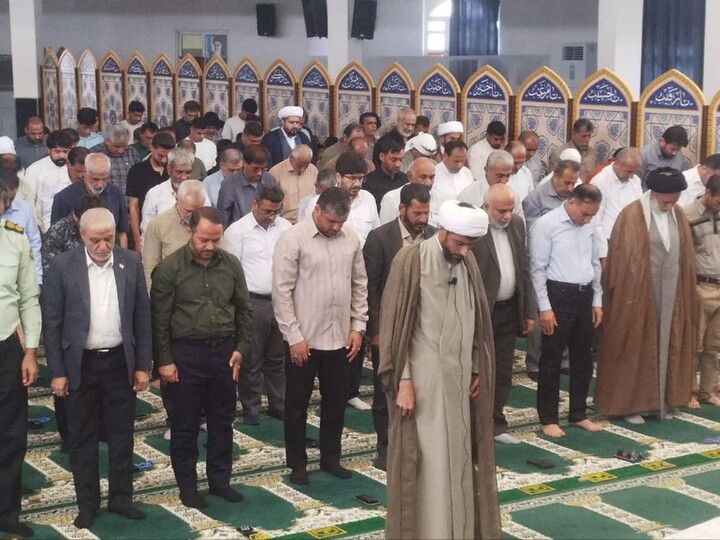 نماز جمعه عسلویه به روایت تصویر