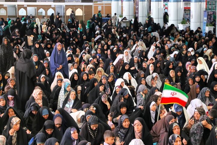 تصاویر/ اقامه نمازجمعه شهر کرمان