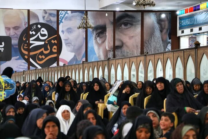 تصاویر/ اقامه نمازجمعه شهر کرمان
