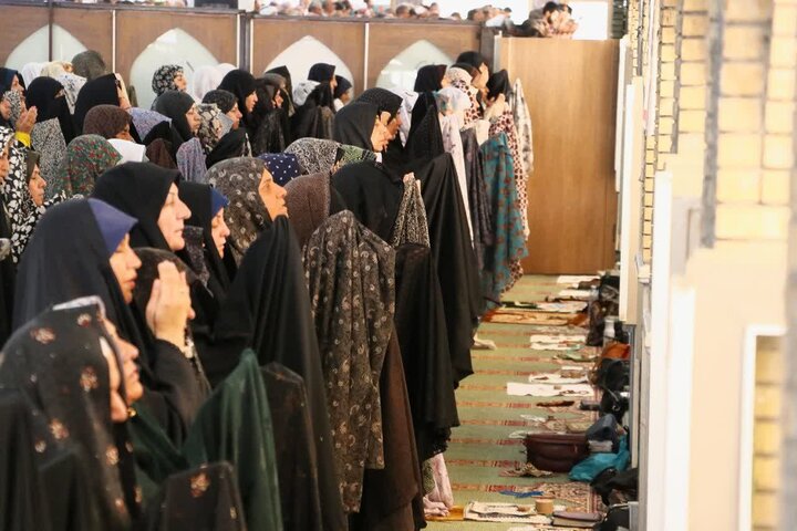 تصاویر/ اقامه نمازجمعه شهر کرمان