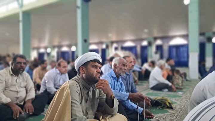تصاویر/ اقامه نمازجمعه شهر عنبرآباد