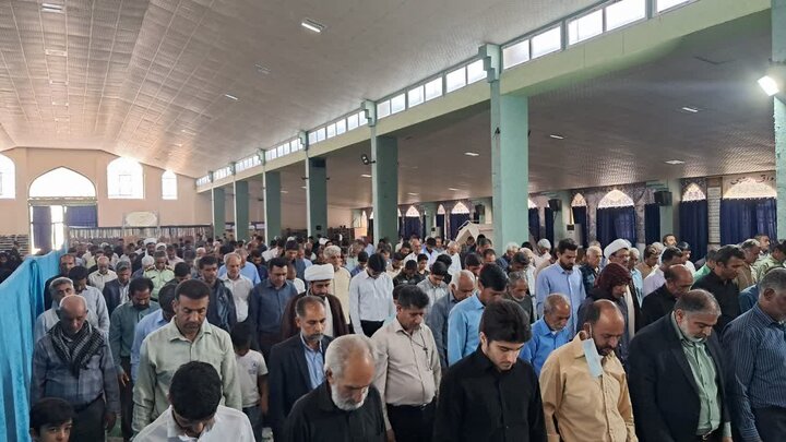 تصاویر/ اقامه نمازجمعه شهر عنبرآباد