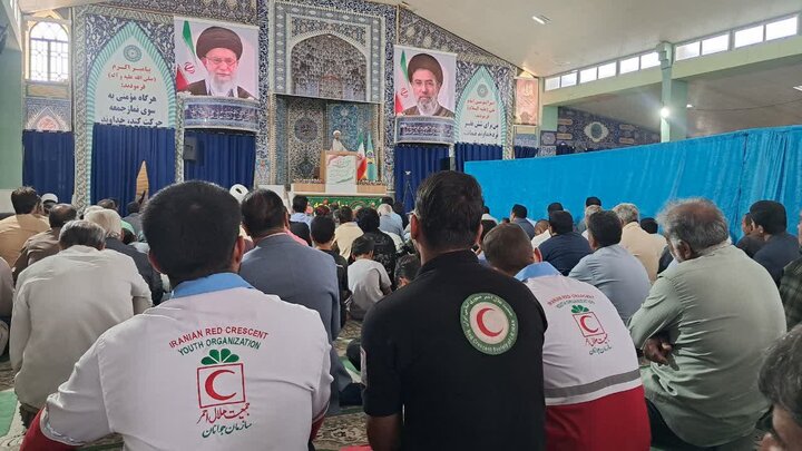 تصاویر/ اقامه نمازجمعه شهر عنبرآباد