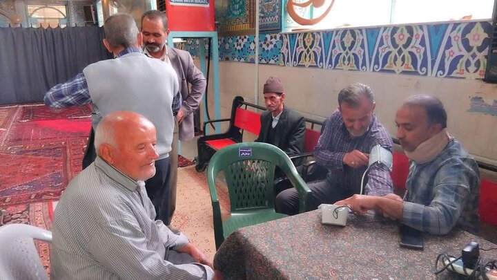 تصاویر/ نماز عبادی سیاسی جمعه جوشقان قالی