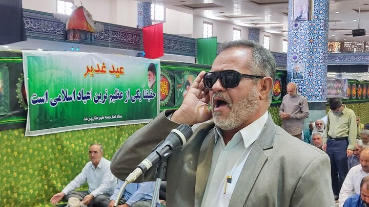 تصاویر| نماز جمعه عبادی سیاسی بیرجند
