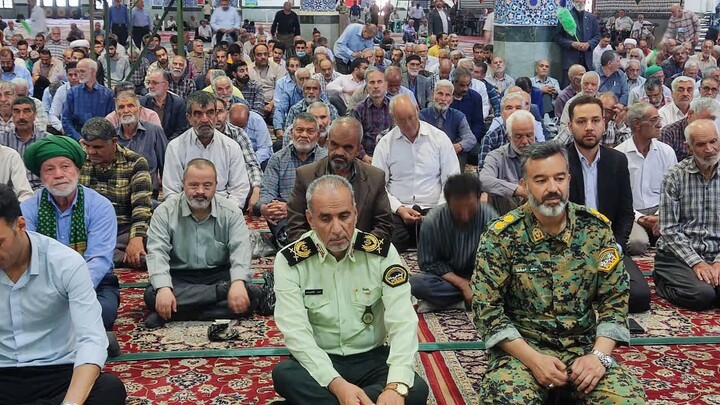 تصاویر| نماز جمعه عبادی سیاسی بیرجند