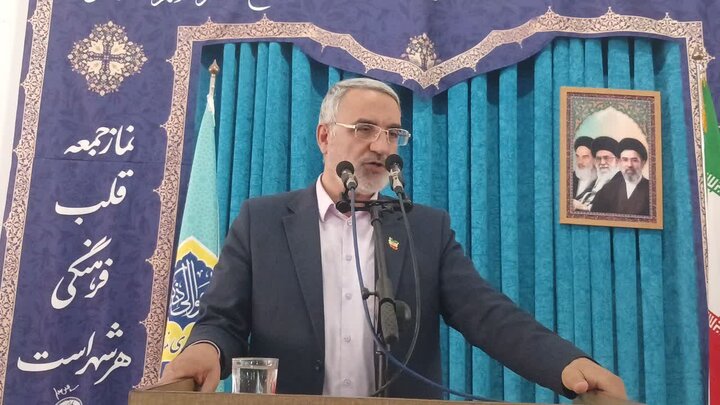 تصاویر/ نماز عبادی سیاسی جمعه  نوش آباد