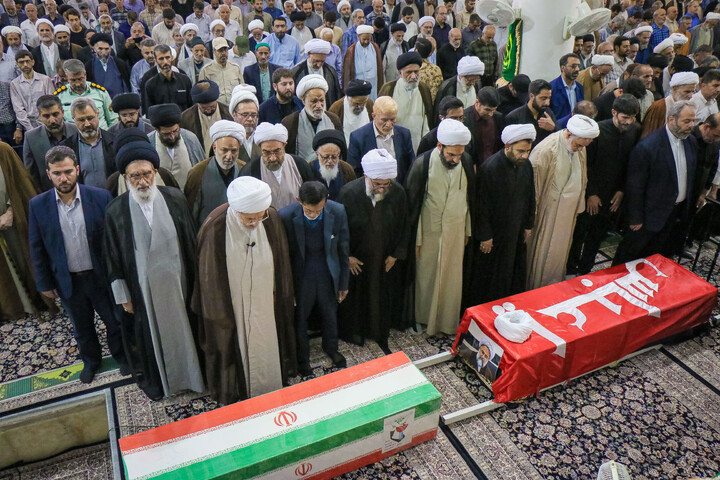 تصاویر/ اقامه نماز جمعه و تشییع پیکر شهید اعظم سراجی نژاد در قم