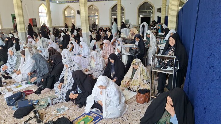 تصاویر| نماز جمعه عبادی سیاسی قاین