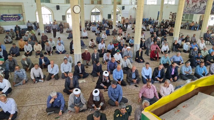 تصاویر| نماز جمعه عبادی سیاسی قاین
