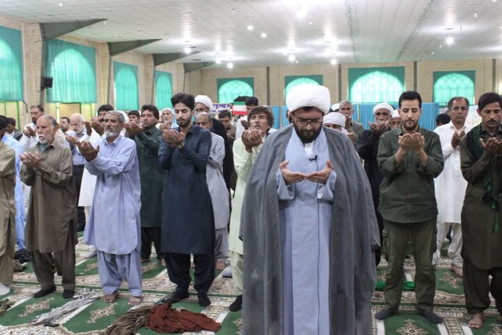 تصاویر/ آیین عبادی سیاسی نماز جمعه شهرستان دلگان