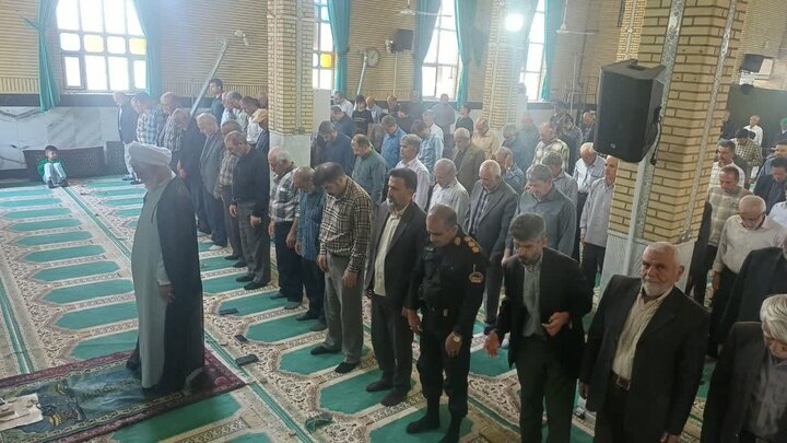 تصاویر/اقامه نماز عبادی سیاسی جمعه در زرندیه