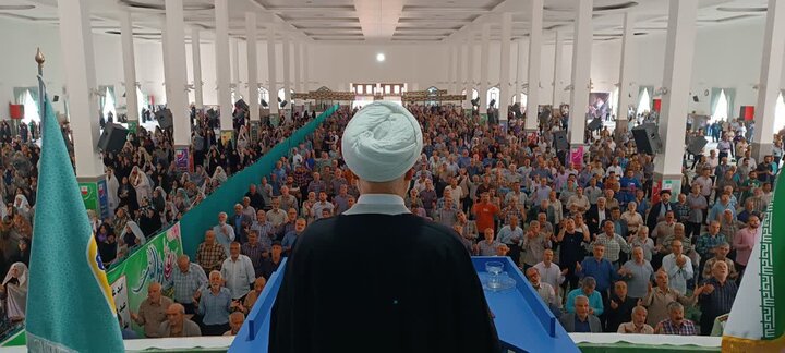 تصاویر/اقامه نماز عبادی سیاسی جمعه در ساوه