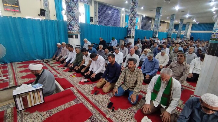 نماز جمعه دیلم به روایت تصویر