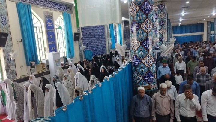 نماز جمعه دیلم به روایت تصویر