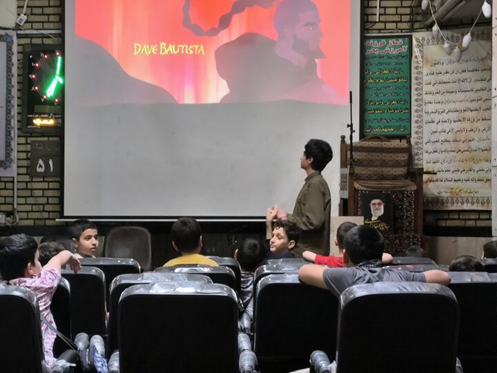 تصاویر/ طرح «تربیت نسل انقلابی و ولایت مدار» در مسجد علوی