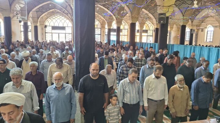 تصاویر/ اقامه نمازجمعه شهر ماهان